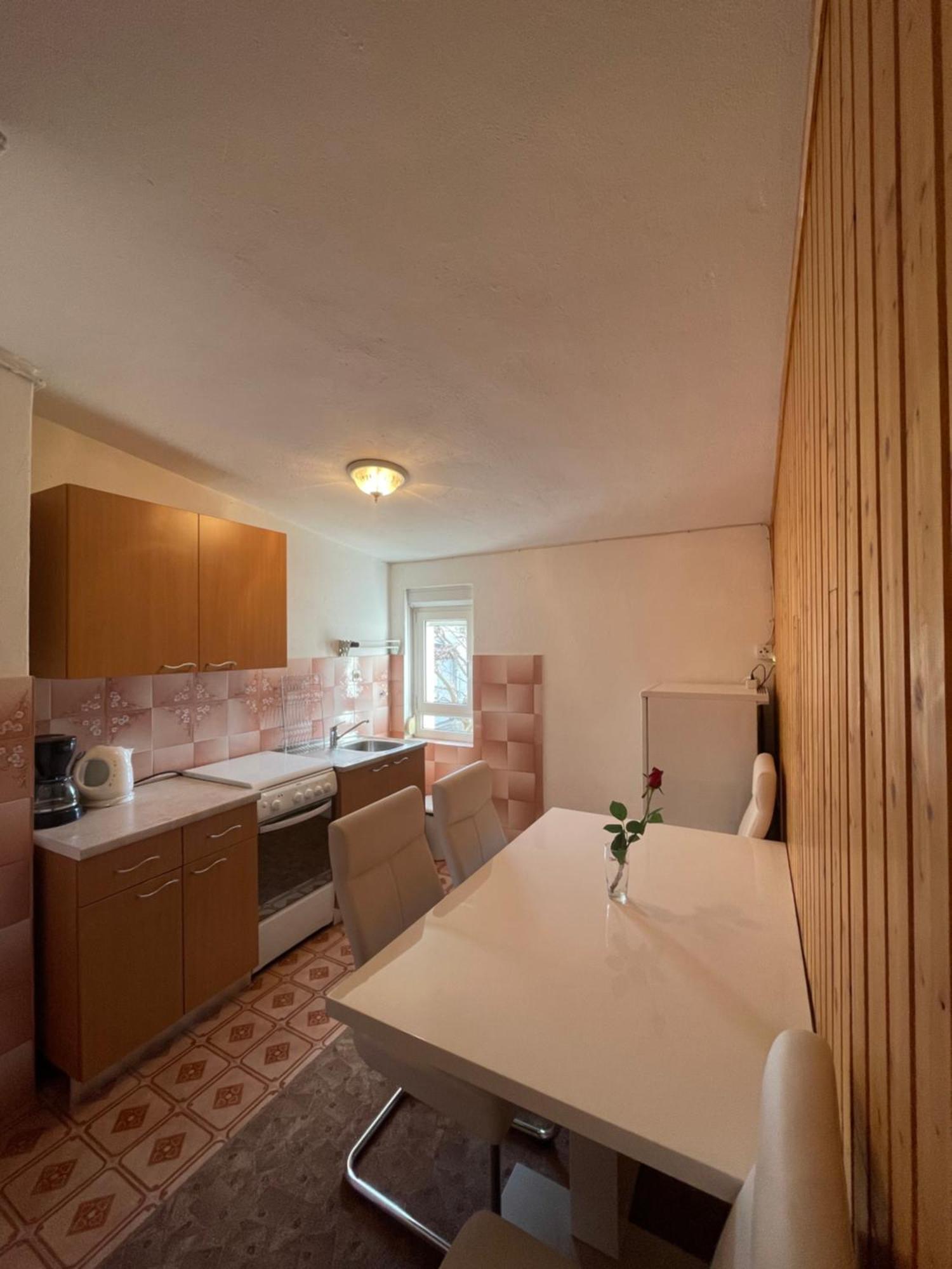 Apartmani Ivanka Starigrad Paklenica Exterior photo