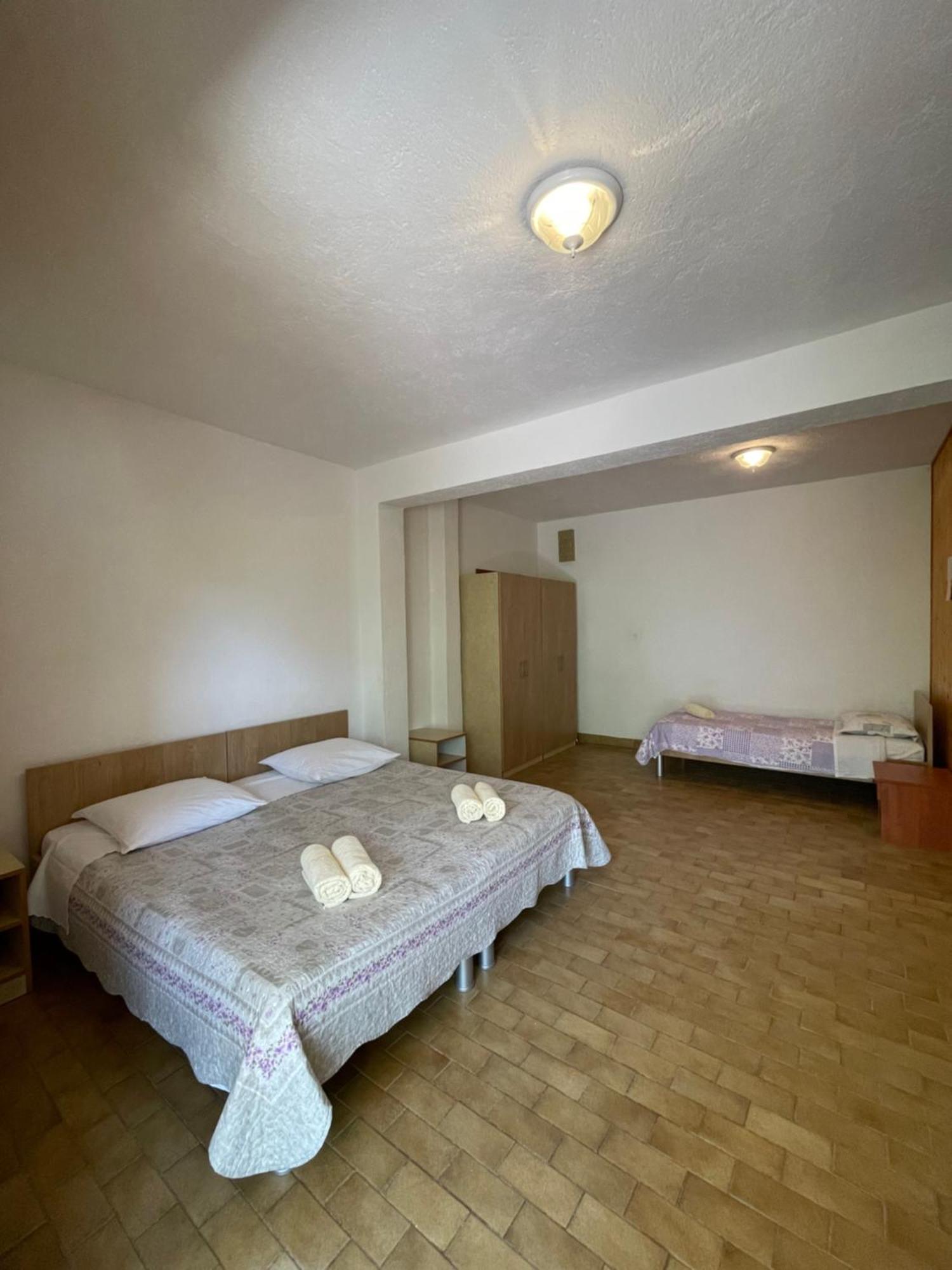 Apartmani Ivanka Starigrad Paklenica Exterior photo
